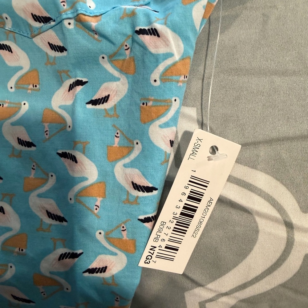 Amazon Essentials Teal Pelican Print Shirt - Picture 7 of 8
